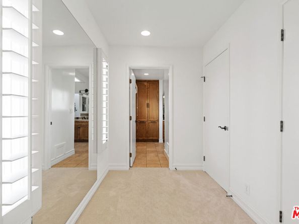1149 S Carmelina Avenue, Los Angeles CA 90049