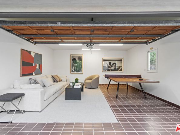 1149 S Carmelina Avenue, Los Angeles CA 90049