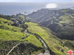3140 Sweetwater Mesa Road, Malibu CA 90265