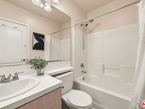 4057 W 147th Street 105, Lawndale CA 90260