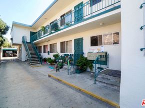 1542 2nd Avenue, Los Angeles CA 90019