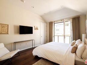 612 Lincoln Boulevard 3, Santa Monica CA 90402