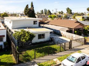 732 W 76th Street, Los Angeles CA 90044