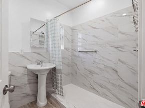 1801 W 43rd Street, Los Angeles CA 90062