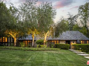 4934 Queen Florence Lane, Woodland Hills CA 91364