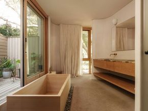 800 Brooktree Road, Pacific Palisades CA 90272