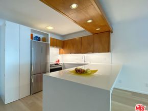 3607 Pacific Avenue, Marina Del Rey CA 90292