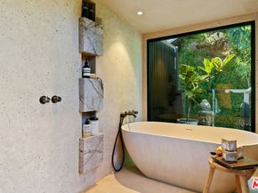 31649 Sea Level Drive, Malibu CA 90265