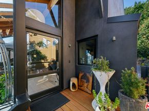 31649 Sea Level Drive, Malibu CA 90265