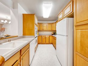 6250 Buckingham 204, Culver City CA 90230