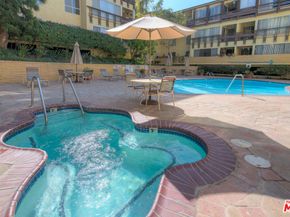 6250 Buckingham 204, Culver City CA 90230