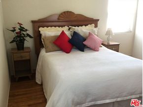 2514 W Chandler Boulevard, Burbank CA 91505