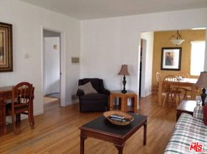 2514 W Chandler Boulevard, Burbank CA 91505