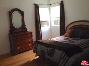 2514 W Chandler Boulevard, Burbank CA 91505