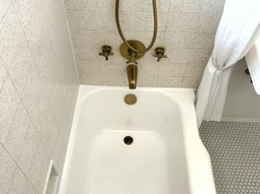 2514 W Chandler Boulevard, Burbank CA 91505