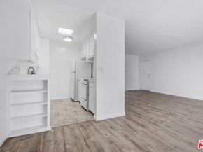 3625 Mentone Avenue, Los Angeles CA 90034