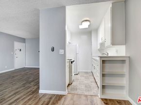 3625 Mentone Avenue, Los Angeles CA 90034