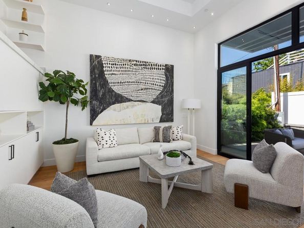 746 Bonair St, La Jolla CA 92037