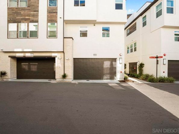 2868 Avella Cir, San Diego CA 92108