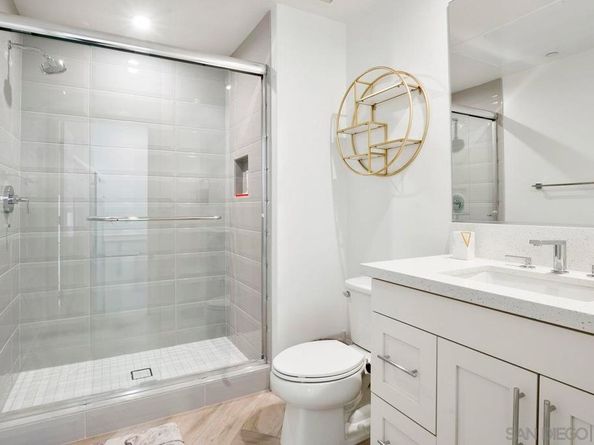 2868 Avella Cir, San Diego CA 92108