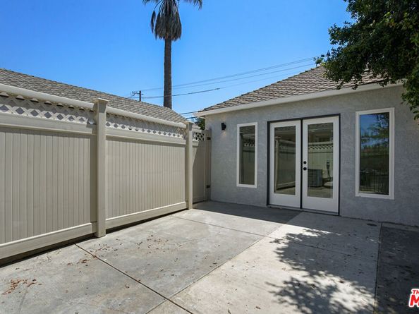 1962 S Point View Street, Los Angeles CA 90034