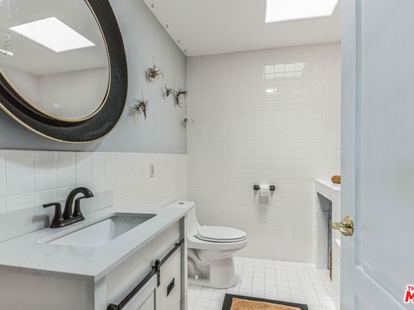 4223 Don Carlos Drive, Baldwin Hills CA 90008
