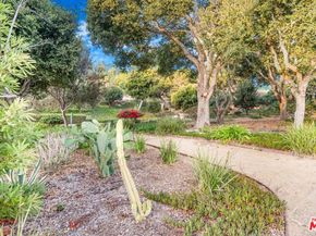 17350 W Sunset Boulevard 2, Pacific Palisades CA 90272