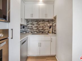 17350 W Sunset Boulevard 2, Pacific Palisades CA 90272