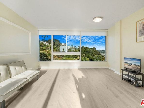 17350 W Sunset Boulevard 2, Pacific Palisades CA 90272