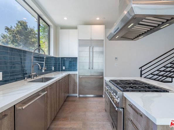 1445 N Martel Avenue, Los Angeles CA 90046