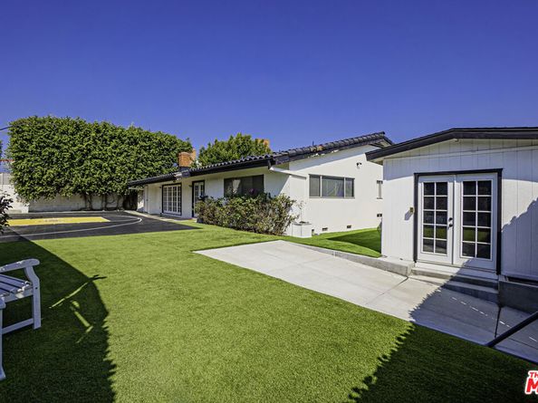 4137 Punta Alta Drive, Los Angeles CA 90008