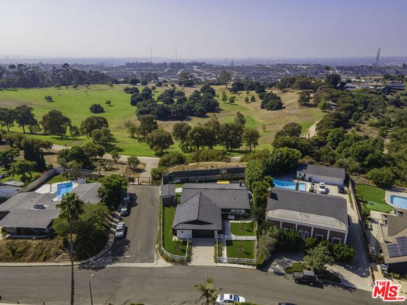 4137 Punta Alta Drive, Los Angeles CA 90008