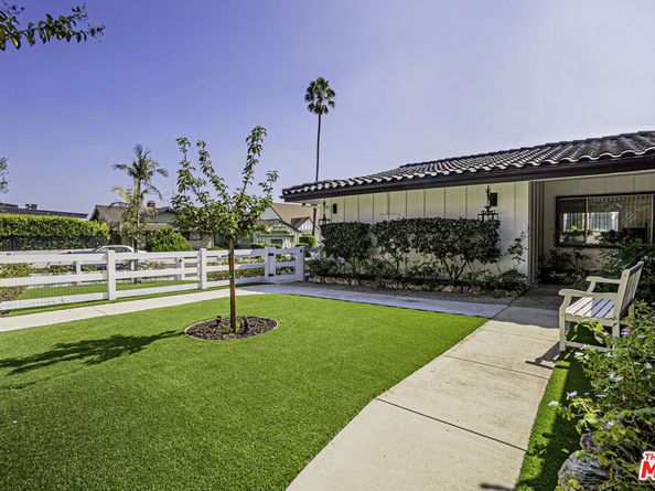 4137 Punta Alta Drive, Los Angeles CA 90008