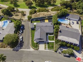 4137 Punta Alta Drive, Los Angeles CA 90008
