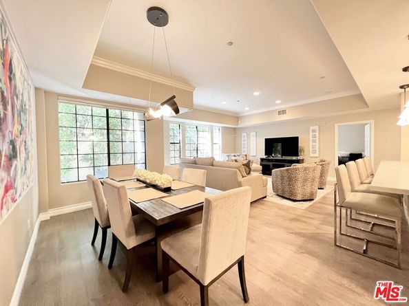107 N Swall Drive 105, Los Angeles CA 90048
