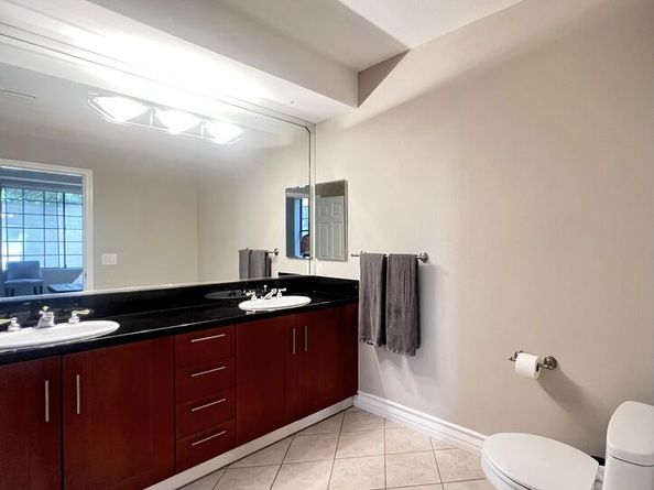 107 N Swall Drive 105, Los Angeles CA 90048