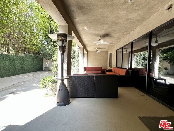 107 N Swall Drive 105, Los Angeles CA 90048