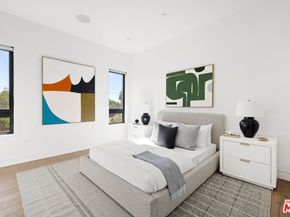 1390 Morningside Way, Venice CA 90291