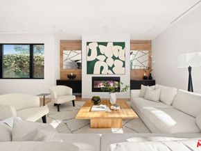 1390 Morningside Way, Venice CA 90291