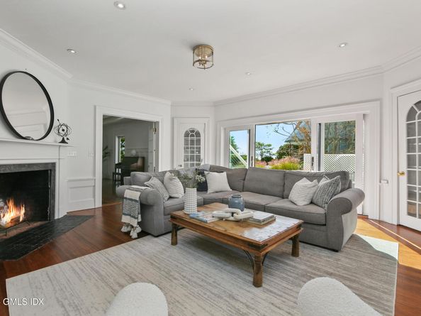 3 Cove Road, Old Greenwich CT 06870