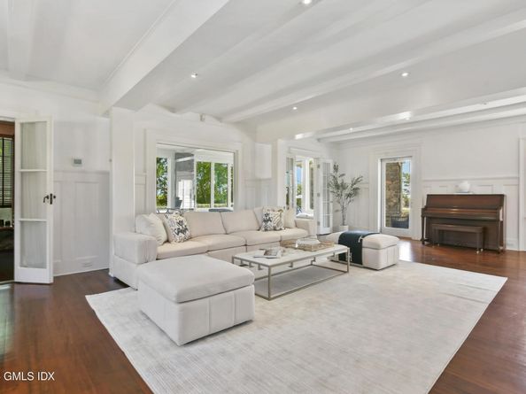 3 Cove Road, Old Greenwich CT 06870