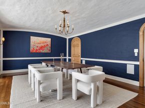 7 Calhoun Drive, Greenwich CT 06831