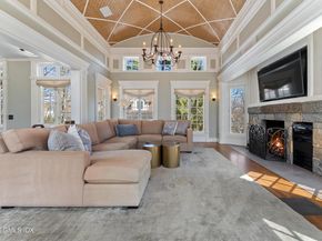 7 Calhoun Drive, Greenwich CT 06831