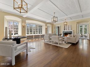 7 Calhoun Drive, Greenwich CT 06831