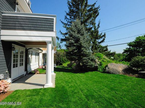 1 Home Place B, Greenwich CT 06830