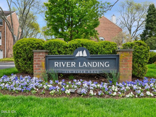 115 River Road 3, Cos Cob CT 06807