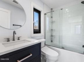 31 Thornhill Road, Riverside CT 06878