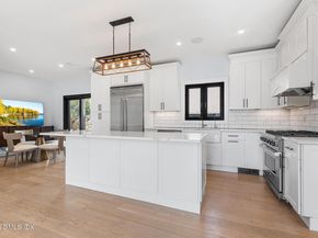 31 Thornhill Road, Riverside CT 06878