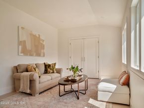 37 Mary Lane, Riverside CT 06878