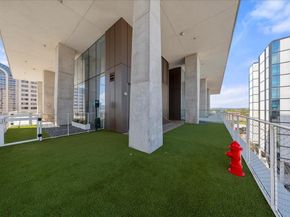 313 W 17th ST 1204, Austin TX 78701